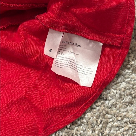 REFORMATION 100% linen top - Picture 2 of 8